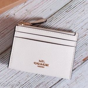 Coach zip white card case